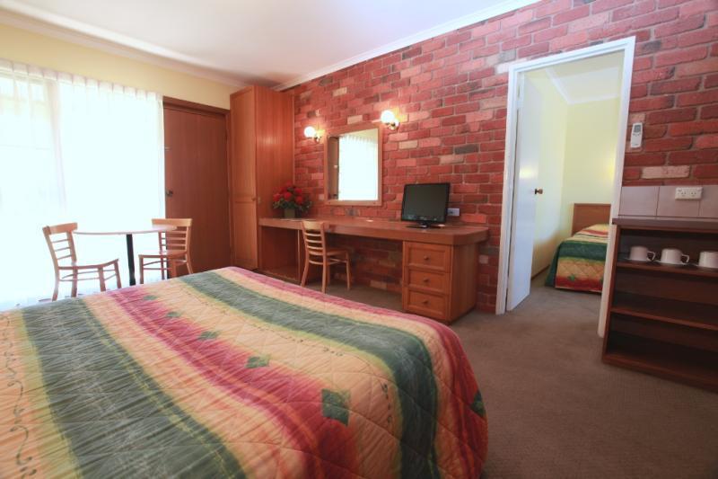 Mansfield Valley Motor Inn Room photo